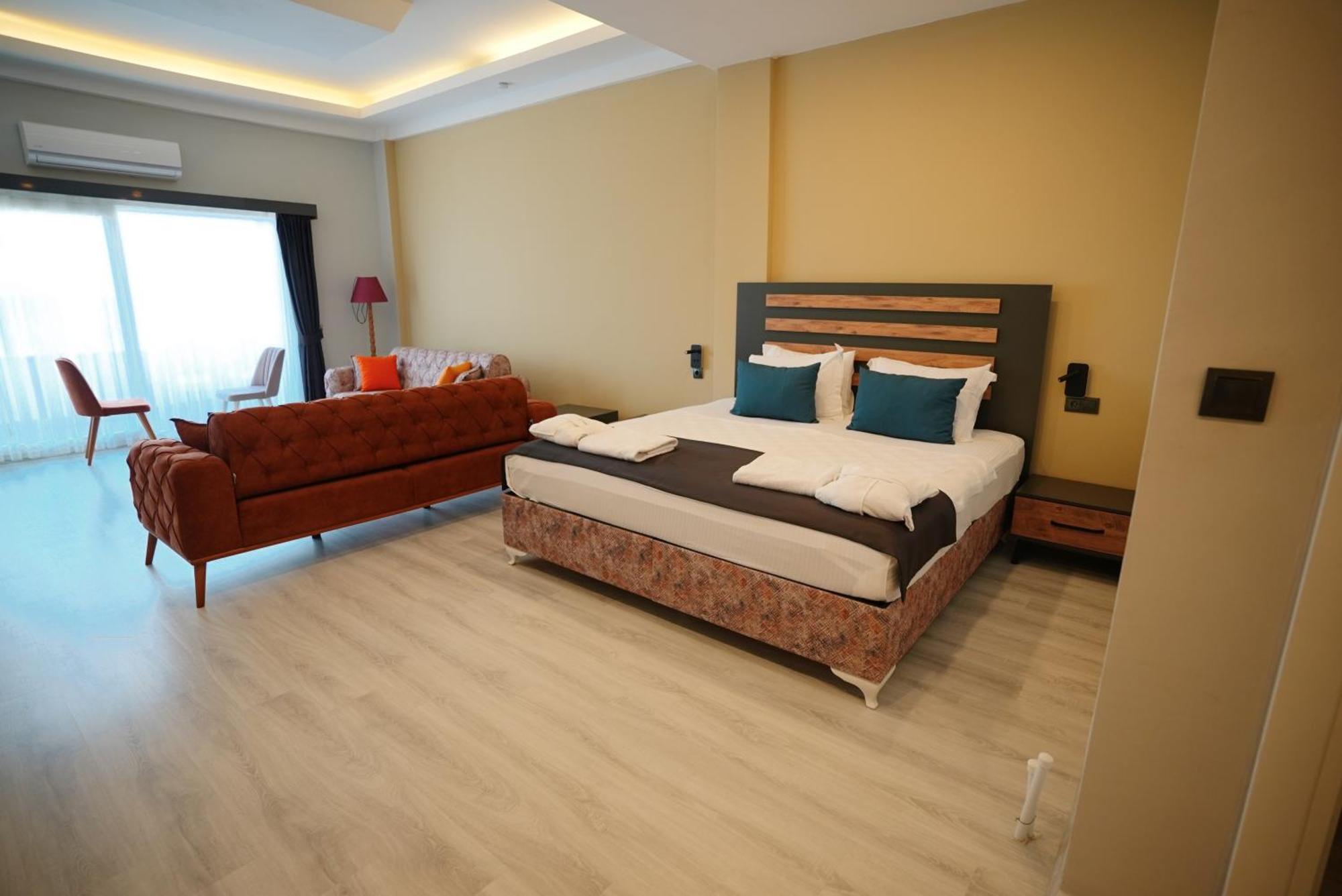 Villa Sevilla Kusadası Exteriér fotografie