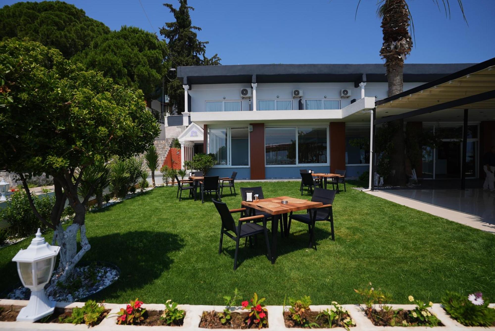 Villa Sevilla Kusadası Exteriér fotografie