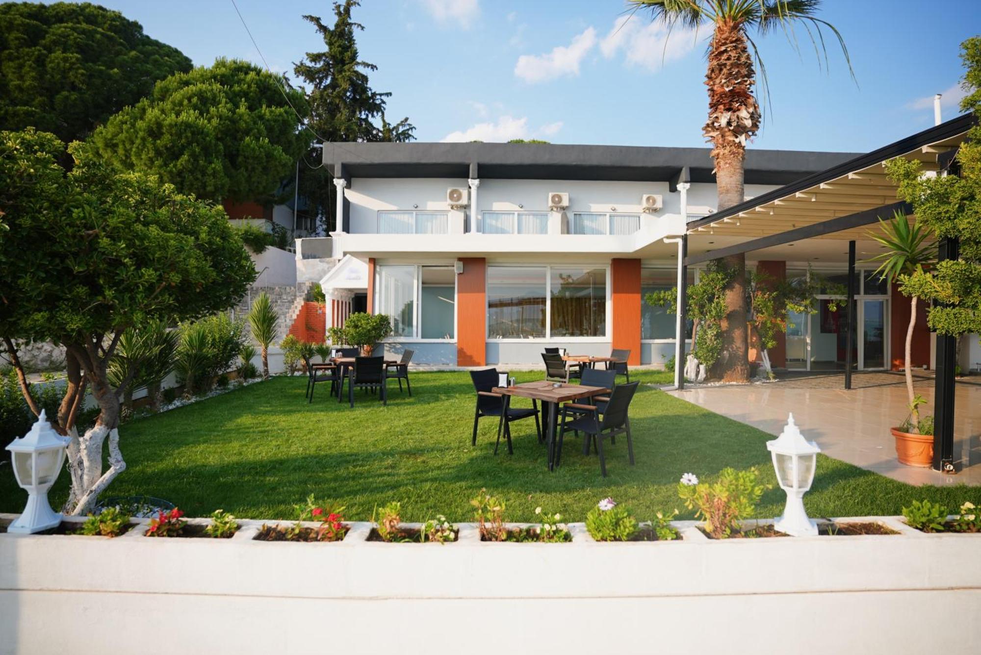 Villa Sevilla Kusadası Exteriér fotografie